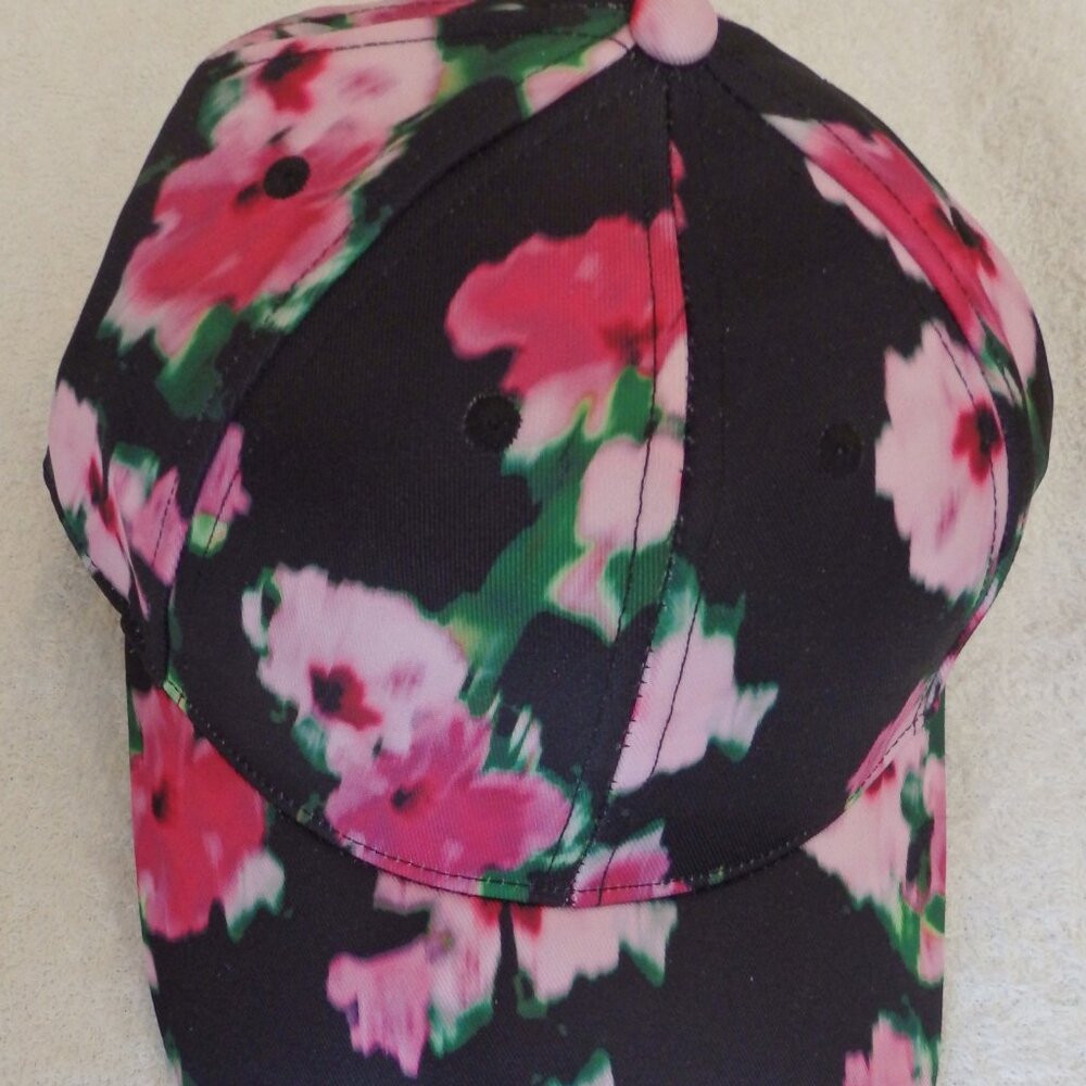 NWT-Nicole Miller Floral Adjustible Hat